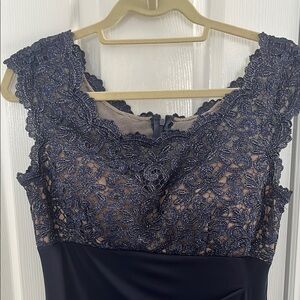 Navy blue MOB/MOG gown with Cap Sleeves